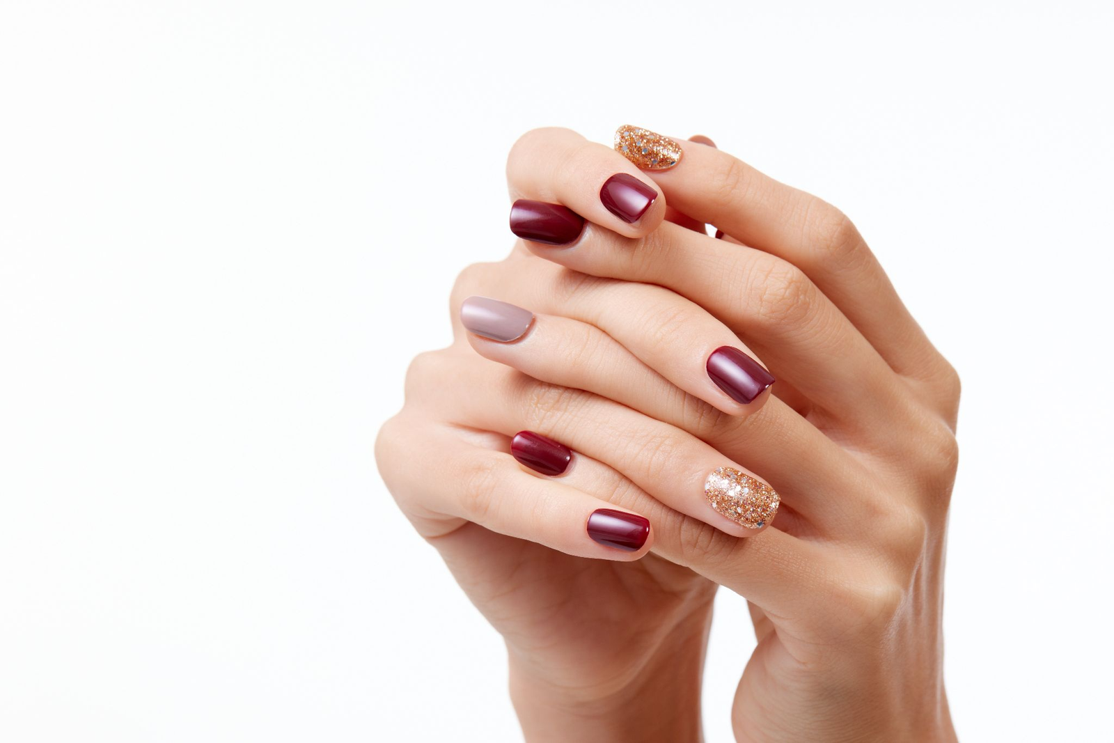 Nail Art Simple untuk Kulit Sawo Matang