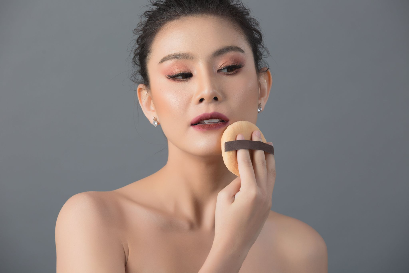 make up cakey